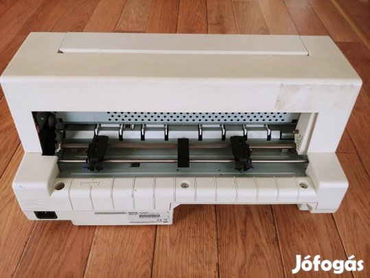 Epson LQ-680Pro mátrixnyomtató tartalék festékszalaggal