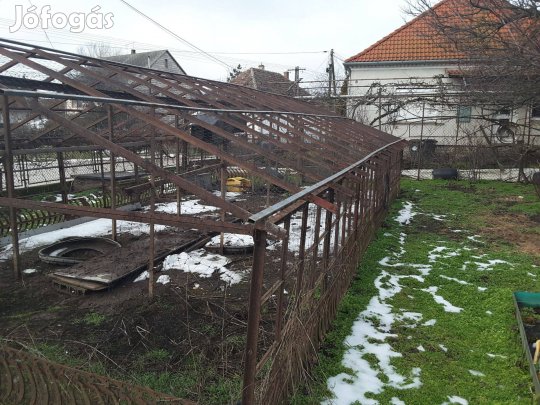 Épület vasszerkezet