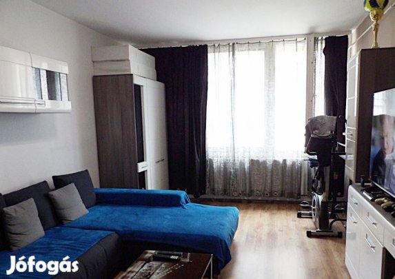 Érd, Enikő utca közelében utca, 56 m2-es, társasházi lakás, 2 szobás