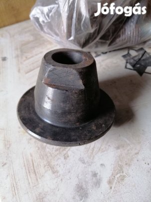 Érdekes valami,vas ,belül menet , új ,gyári