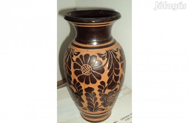 Erdélyi művészet (Padlóváza)