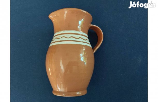 Erdélyi tejes kancsó (22 cm magas)