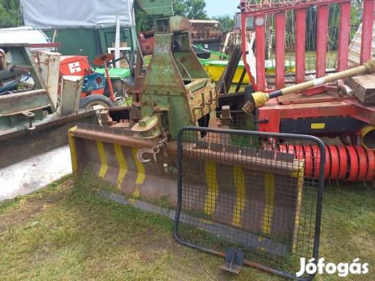 Erdészeti csörlő / erdészeticsörlő