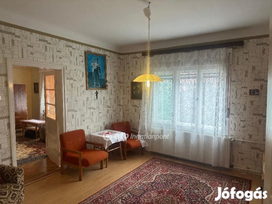 Érdi 72 nm-es ház eladó