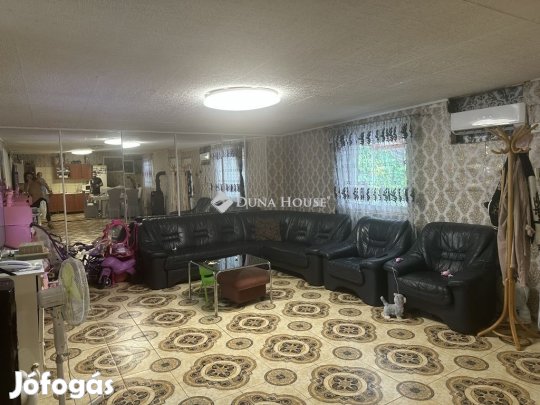 Érdi 88 nm-es ház eladó