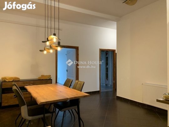 Érdi eladó 378 nm-es ház