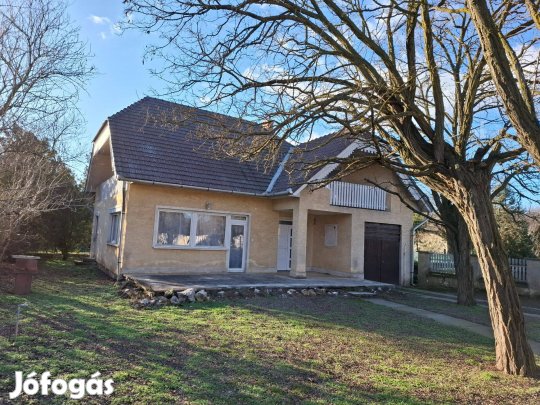 Erdőkertesen családi ház eladó