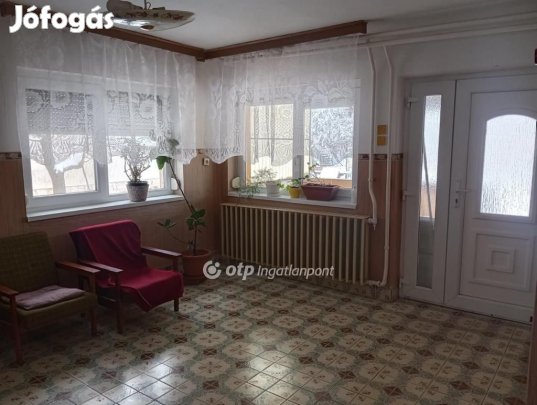 Erdőteleki eladó 140 nm-es ház