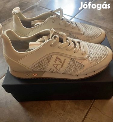 Eredeti Armani cipello eladó 