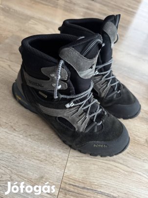 Eredeti Boreal túra cipő 9,5 44