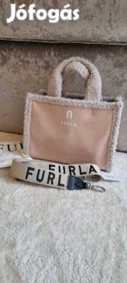 Eredeti Furla Opportunity púder szőrmés lakkbőr medium táska