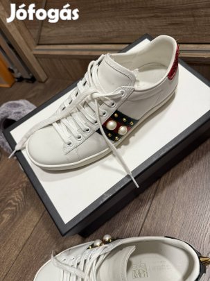 Eredeti Gucci cipő!