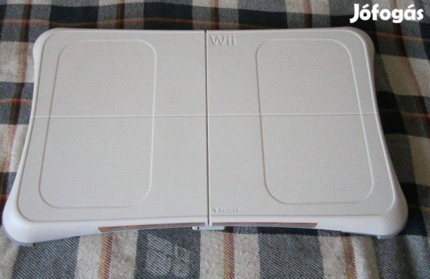 Eredeti Nintendo Wii Balance Board (Fit pad) + Wii Fit Plus program