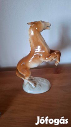 Eredeti Royal Dux porcelán ló szobor (20 cm) - apró hibával