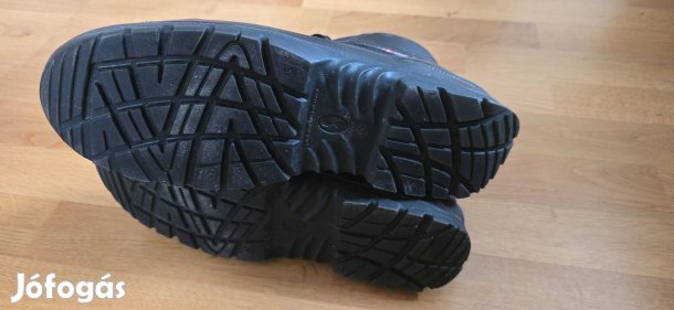 Eredeti Sixton munkavédelmi bakancs