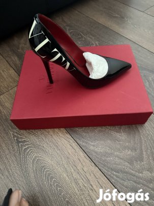 Eredeti Valentino cipő!