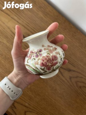 Eredeti Zsolnay kézzel festett miniváza 
