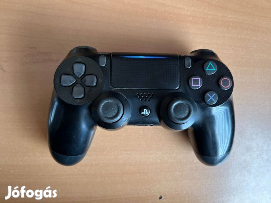 Eredeti, fekete színű v1-es wirelles ps4 kontroller eladó!