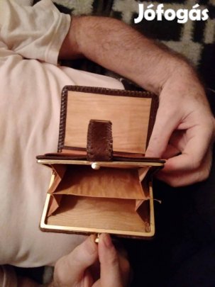 Eredeti, spanyol bikabőrből készült új  pénztárca 