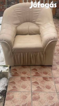 Eredeti bőr fotel hibátlan kedvező áron eladó