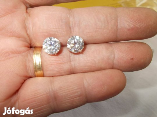 Eredeti laboratóriumi gyémánt fülbevaló, ezüst foglalatban 2x3ct=6ct