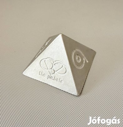 Eredeti új-zélandi P.E.BAL energetikai piramis - 36m hatótáv