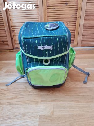 Ergobag (német) minőségi iskolatáska tolltartóval