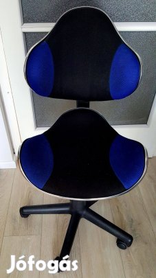 Ergonomikus irodai forgószék "Regstrup" állítható, gurulós