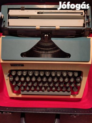 Erika Írógép (32/42) tokkal és erdeti papírokkal