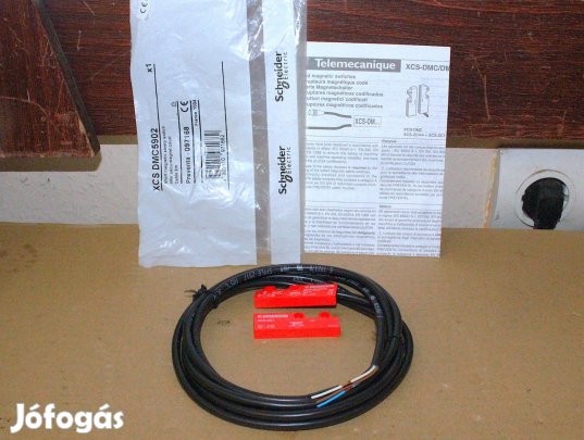 Érintésmentes mágneses biztonsági kapcsoló Zár Schneider új ( 7176 )