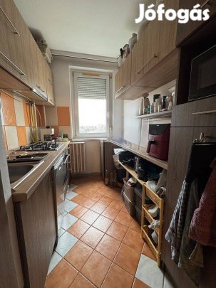 Erkélyes 2 Szobás Lakás Eladó