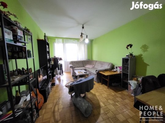 Erkélyes lakás eladó - Szeged