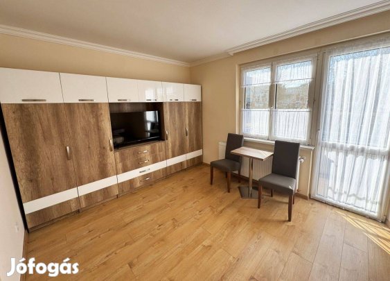 Erkélyes lakás kiadó Nyíregyházán, az Ószőlő utcán!