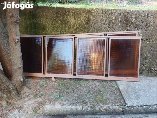 Erkélykorlát drótos üveges