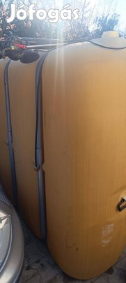 Erős, merevített falú tartály