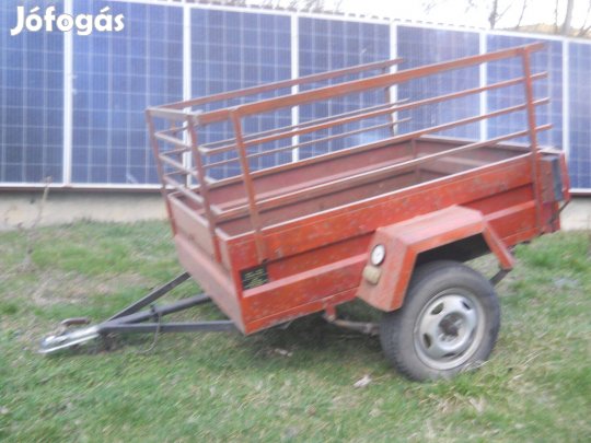 Erős laprugós utánfutó eladó