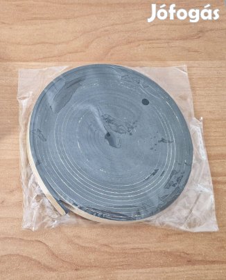 Erős tapadású EVA 3x15mm öntapadós fekete szivacs hab