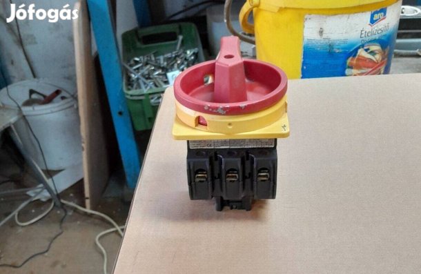 Erősáramu kapcsoló Tip:Moeller