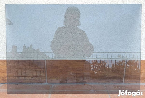 Erősített üveglap ( üveg lap ), bútorhoz, stb. 20260322