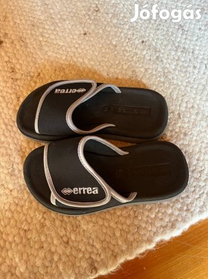 Errea 40-es papucs