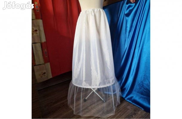 Esküvő ASZ68B - 53cm-es 1 körös fodros fehér selyem menyasszonyi alsós