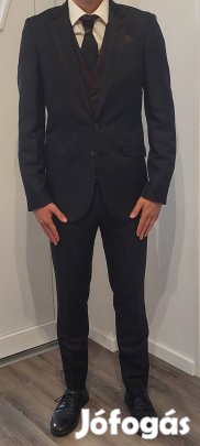 Esküvői öltöny (46)