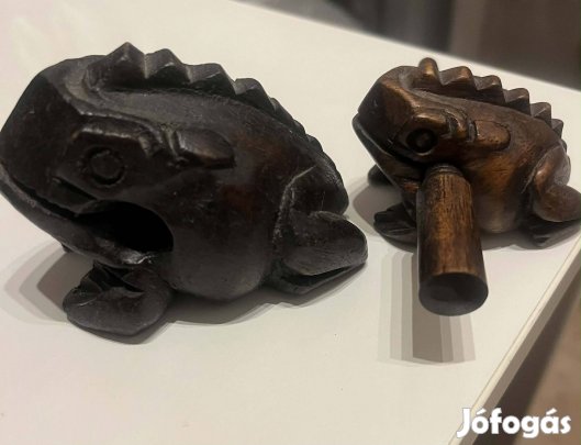 Esőkérő éneklő békák