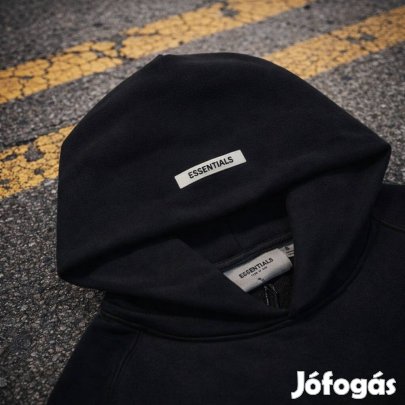 Essentials pulóverek