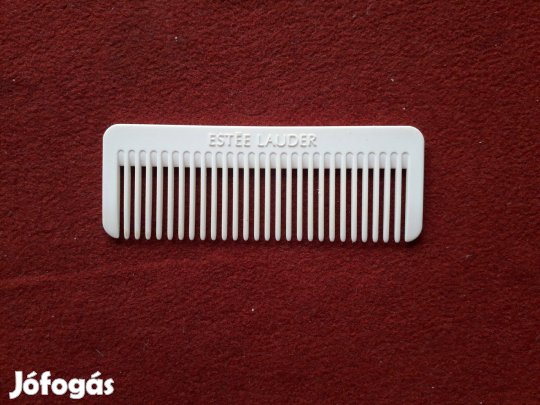 Estée Lauder fehér fésű