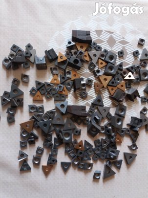 Eszterga-maró késekre való 