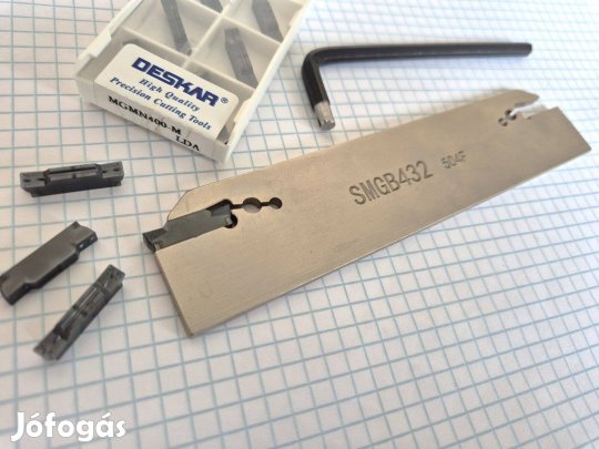 Esztergakés, smgb pengés leszúrókés és mgmn (4mm) lapka