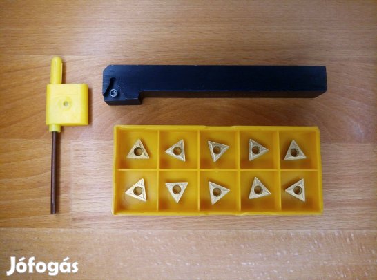 Esztergakés jobbos eszterga kés 12 mm 12x12 szárral 10 db lapkával