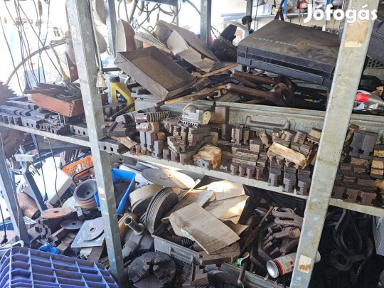 Esztrgagép marógép tokmánypofa befogo tartozék