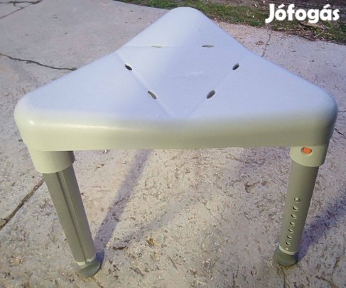 Etac 130 kilóig használható zuhanyzó ülőke szék betegnek idősnek